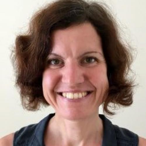 Dr. Hana Mijovic